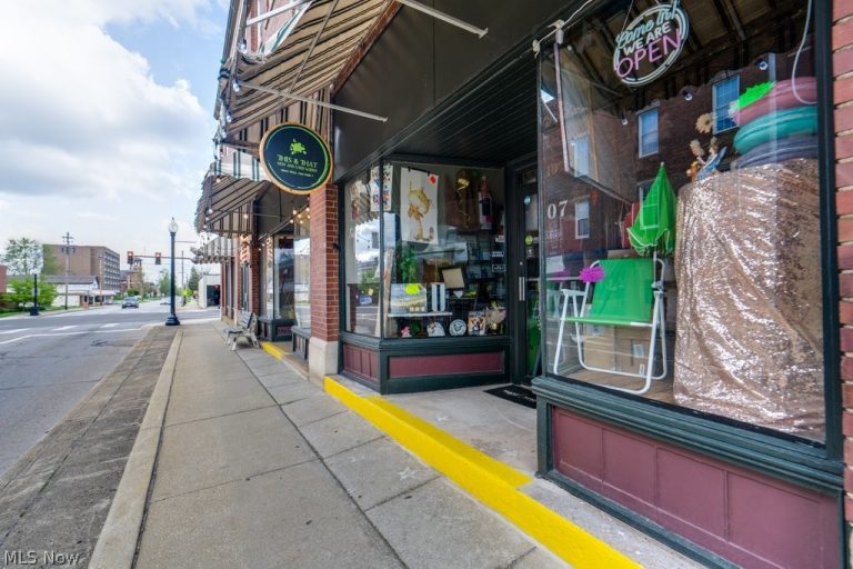 127 Main Street, Ravenna, OH - Photo 4
