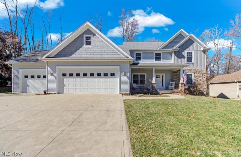 15 Ontario Trail, Malvern, OH, 44644