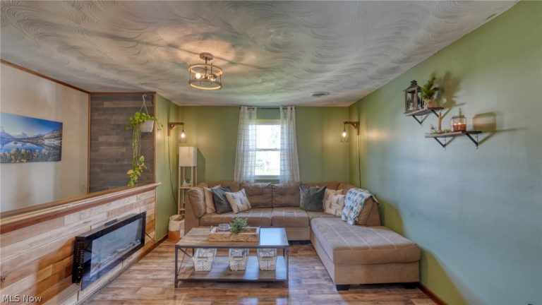 122 Myrna Drive, Cambridge, OH - Photo 6