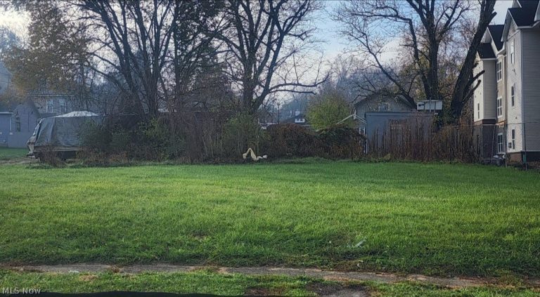 822 Muskingum Avenue, Zanesville, OH - Photo 3