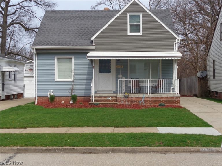 2506 Torrington Avenue, Parma, OH, 44134