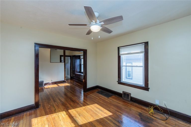 10822 Fortune Avenue, Cleveland, OH - Photo 3