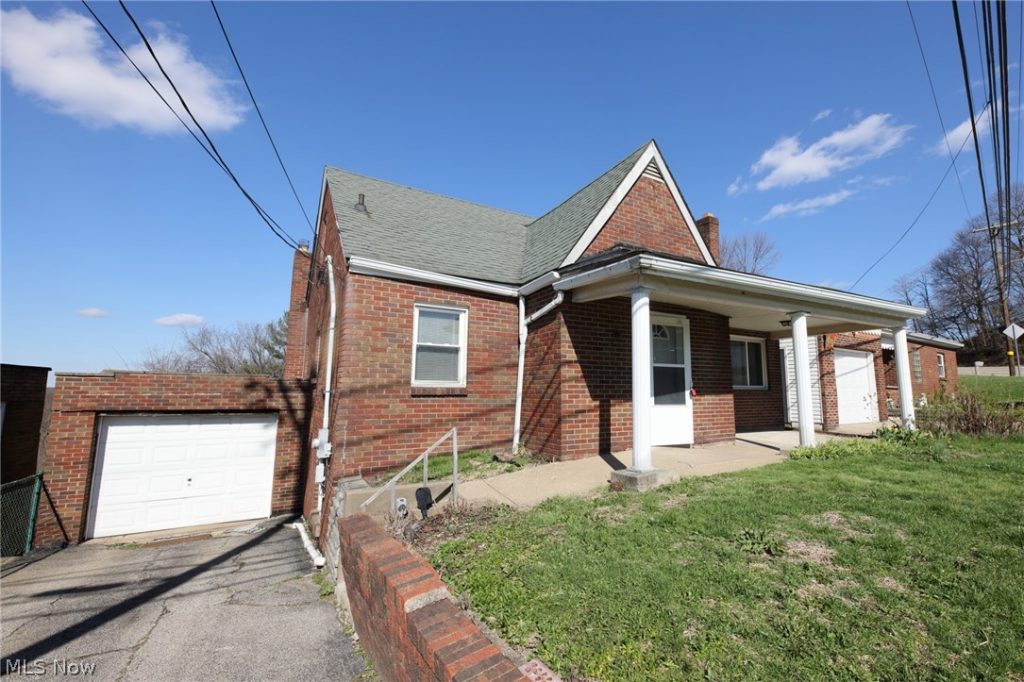 67 Culler Rd, Weirton, WV