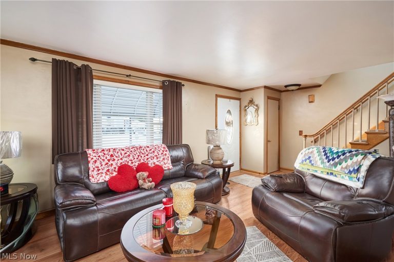 942 Bellflower Avenue, Canton, OH - Photo 2