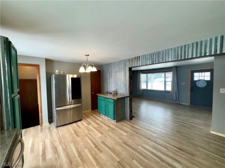 470 Nel Da Mar Drive, New Concord, OH - Photo 5