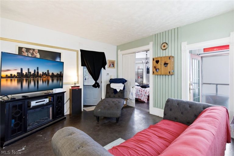 4200 Bridge Avenue, Cleveland, OH - Photo 6