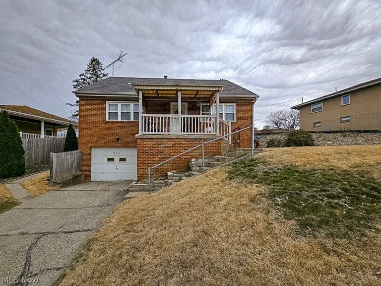 244 Stardust Drive, Wintersville, OH - Photo 2