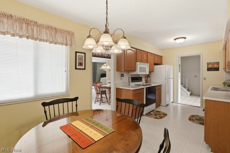 19281 Idlewood Trail #14-1, Strongsville, OH - Photo 8