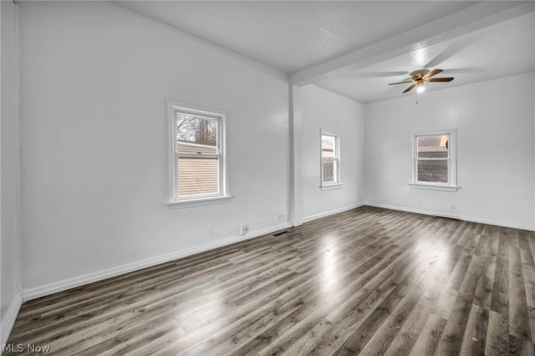 12831 Carrington Avenue, Cleveland, OH - Photo 6