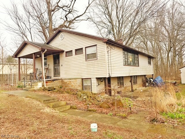 46525 Telegraph Road, Amherst, OH - Photo 2