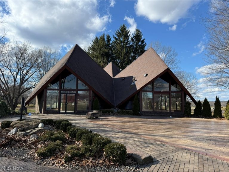 10804 Wilkshire Boulevard, Bolivar, OH - Photo 2