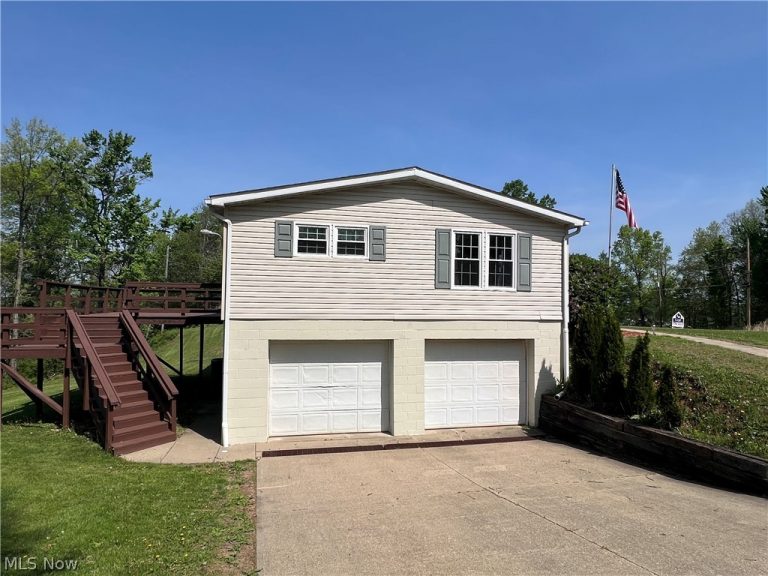 56877 Skyline Drive, Senecaville, OH - Photo 2