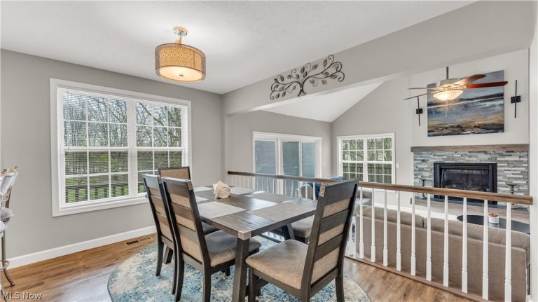 16460 Georgetown Court, Strongsville, OH - Photo 3