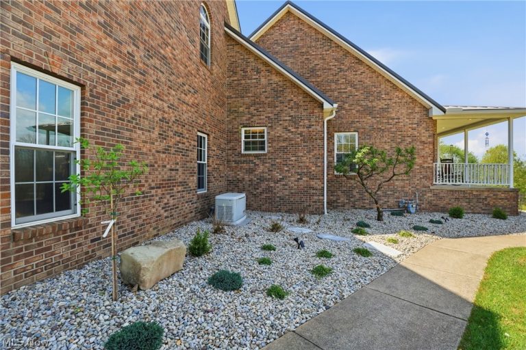 1384 Spider Ridge Road, Parkersburg, WV - Photo 6