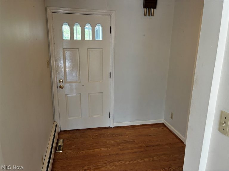 118 Hillcrest Dr, Marietta, OH - Photo 3