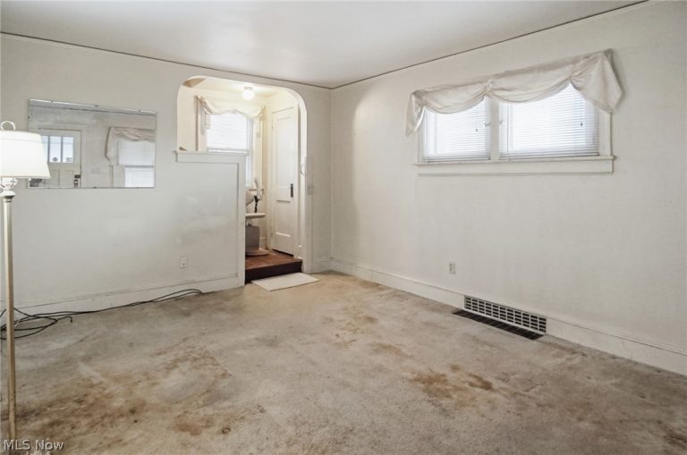 591 Hedden Avenue, Akron, OH - Photo 4