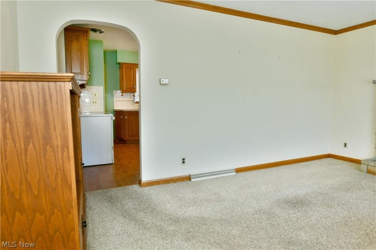 1737 Westwood Drive, Warren, OH - Photo 8