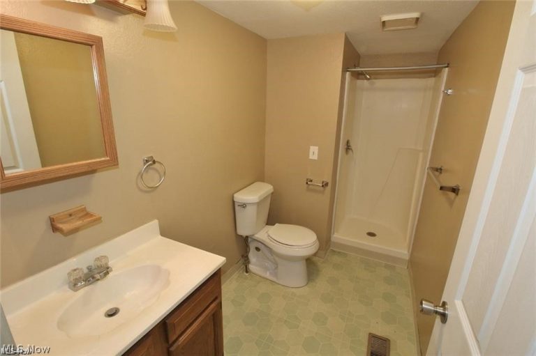 39 2nd Street #C, Frazeysburg, OH - Photo 6