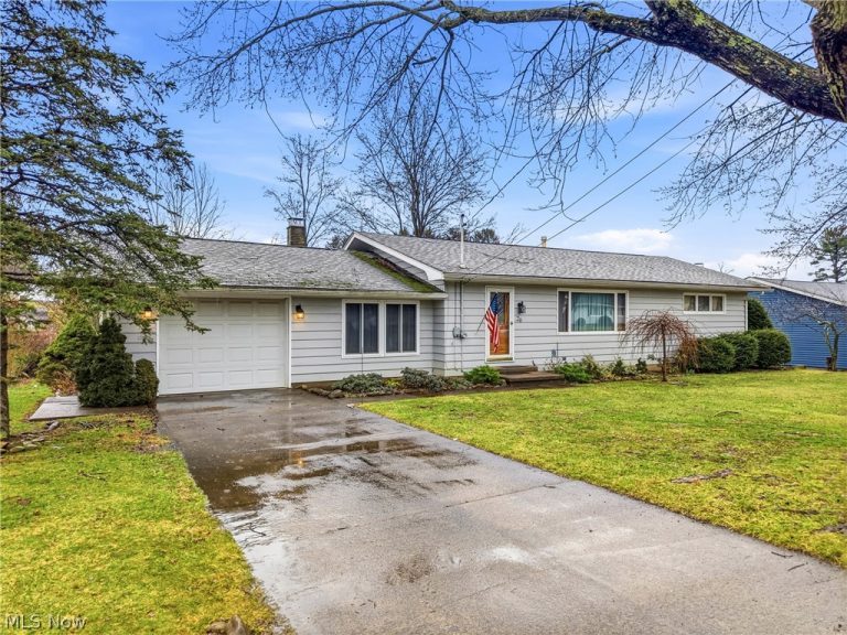 26 Garfield Street, Lisbon, OH - Photo 2