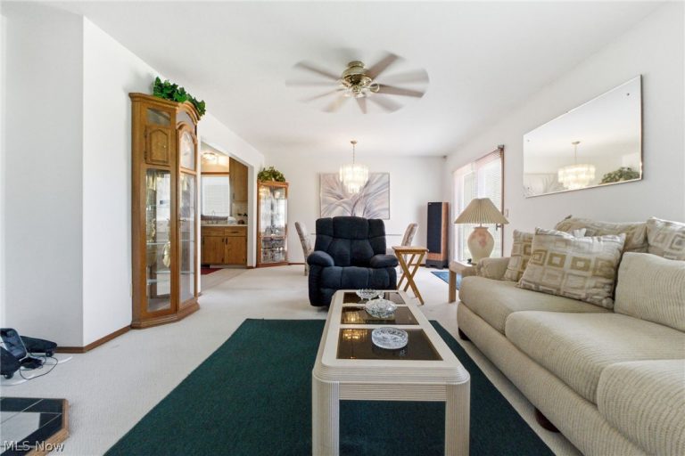 4131 Monterey Drive, Medina, OH - Photo 6