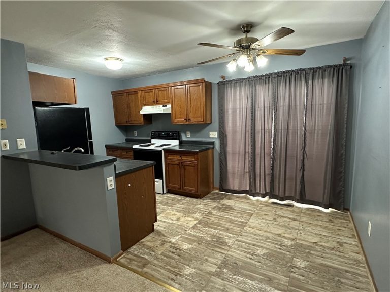 3314 Woodland Trail #C, Cortland, OH - Photo 5