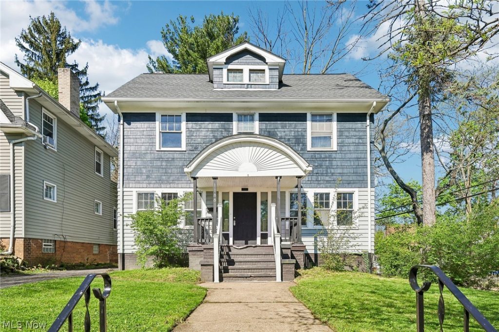 1188 Cleveland Heights Boulevard, Cleveland Heights, OH