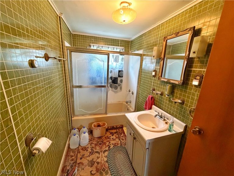 54312 Pipe Creek Road, Jacobsburg, OH - Photo 8