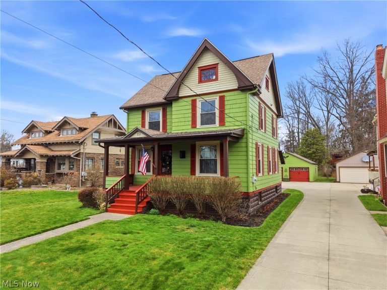 151 Highland Avenue, Ravenna, OH - Photo 2