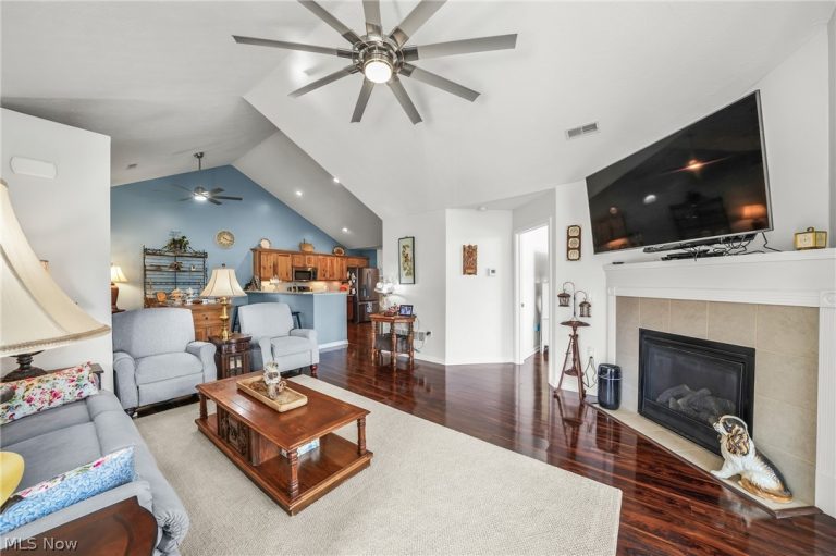 1954 Fairways Drive, Streetsboro, OH - Photo 8