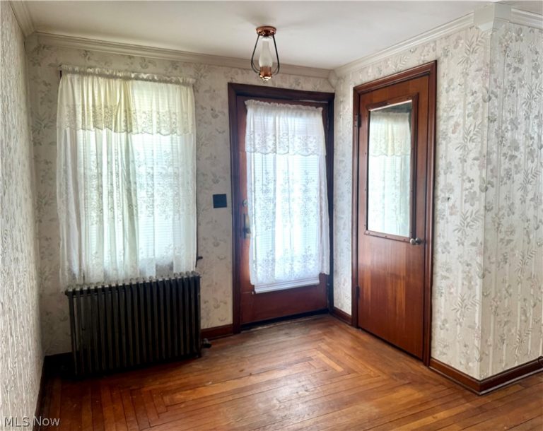 374 Niles Cortland Road, Warren, OH - Photo 6
