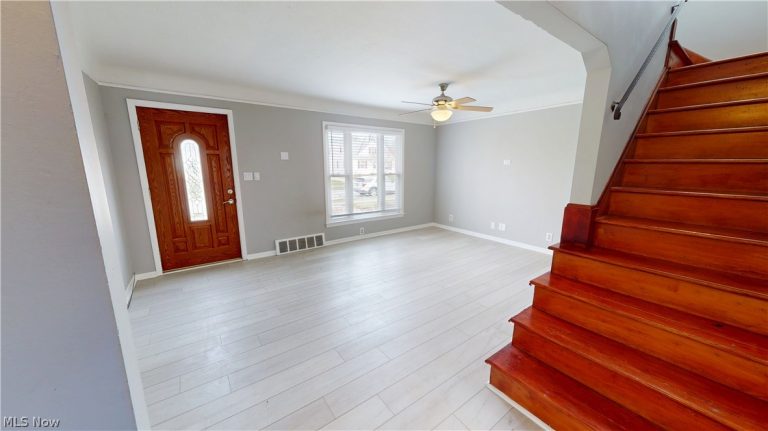 30008 Mildred Street, Willowick, OH - Photo 4