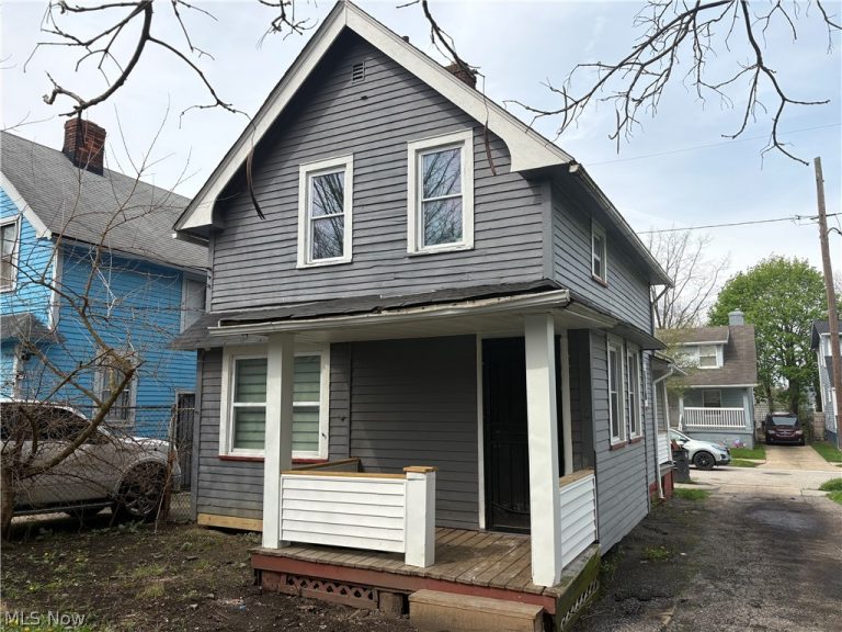 3601 104th Street, Cleveland, OH - Photo 3