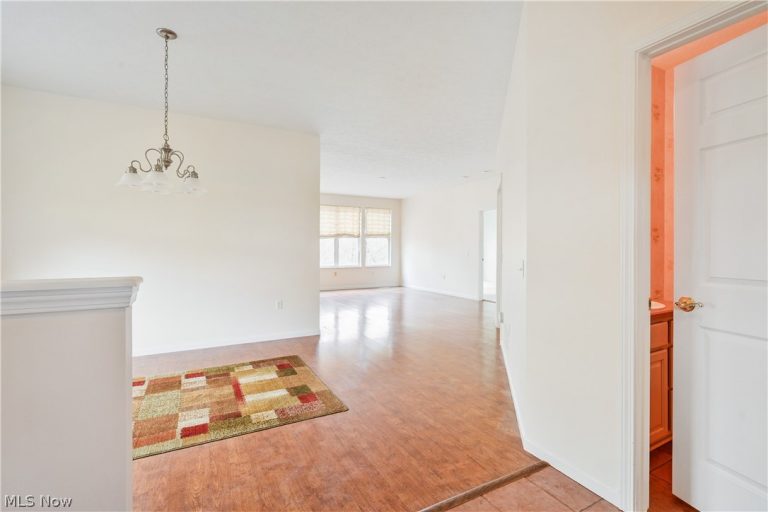 1908 Pembrooke Lane, Avon, OH - Photo 2