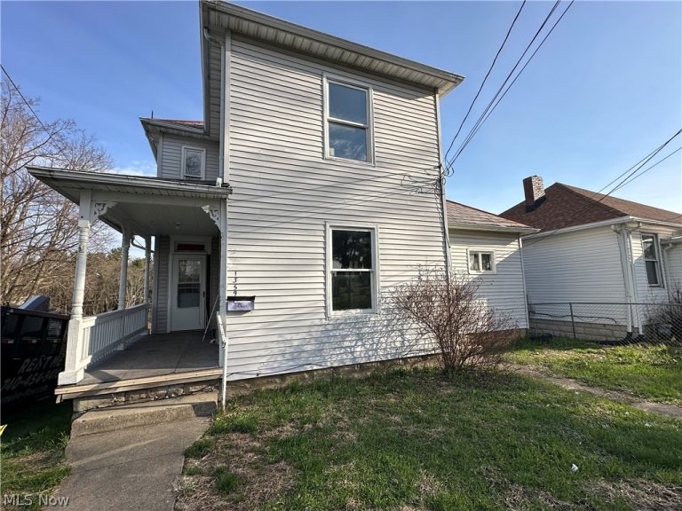 1359 Eastman Street, Zanesville, OH, 43701