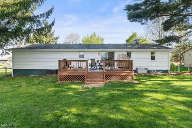 5180 Lynncrest Street, Canton, OH - Photo 3