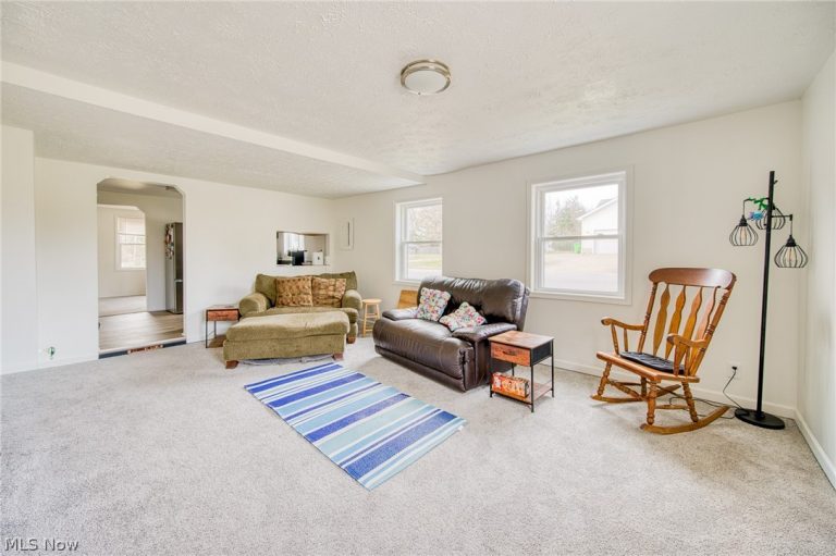 3665 Marcella Avenue, Stow, OH - Photo 4