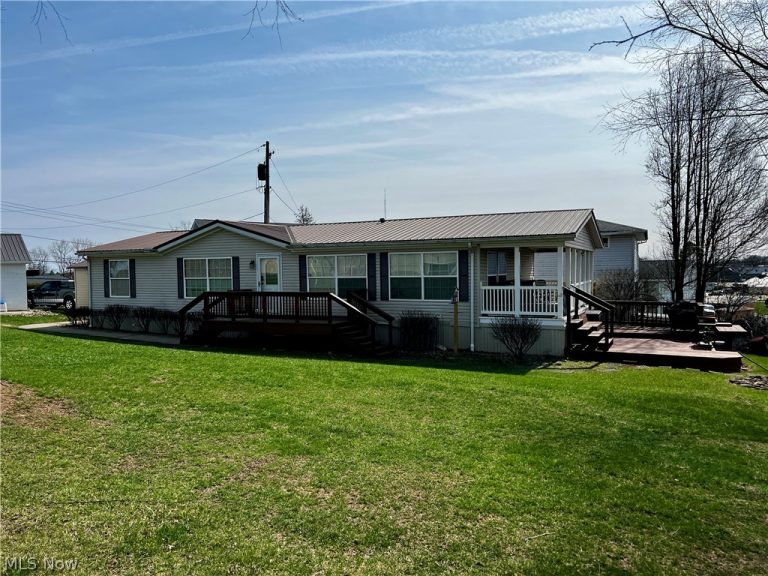 224 Woodvue Lane, Wintersville, OH - Photo 3