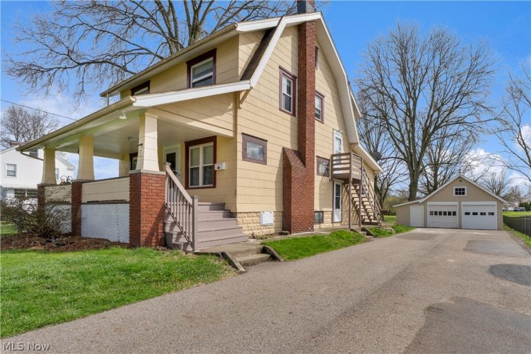 57 Charles Avenue, Boardman, OH - Photo 4