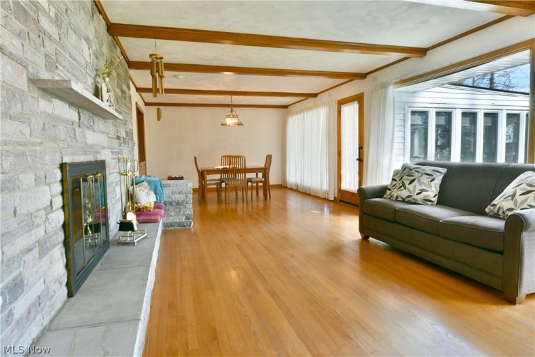 2521 Jennifer Drive, Poland, OH - Photo 6