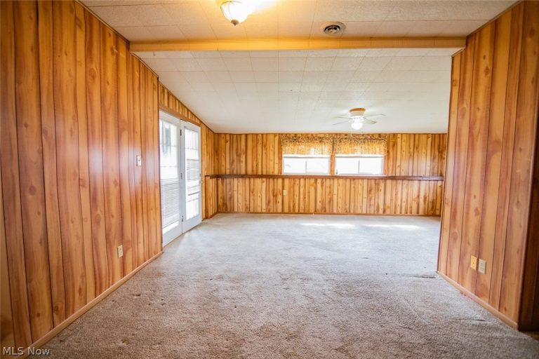 3619 Liberty Street, Parkersburg, WV - Photo 5