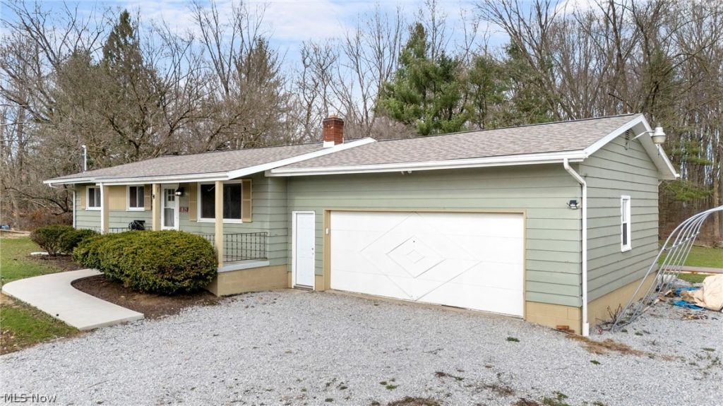 1835 Windham Road, Newton Falls, OH