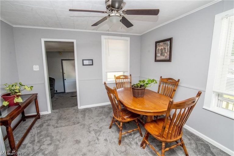 110 Boardman Boulevard, Boardman, OH - Photo 8