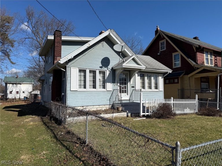 72 Labelle Avenue, Youngstown, OH, 44507