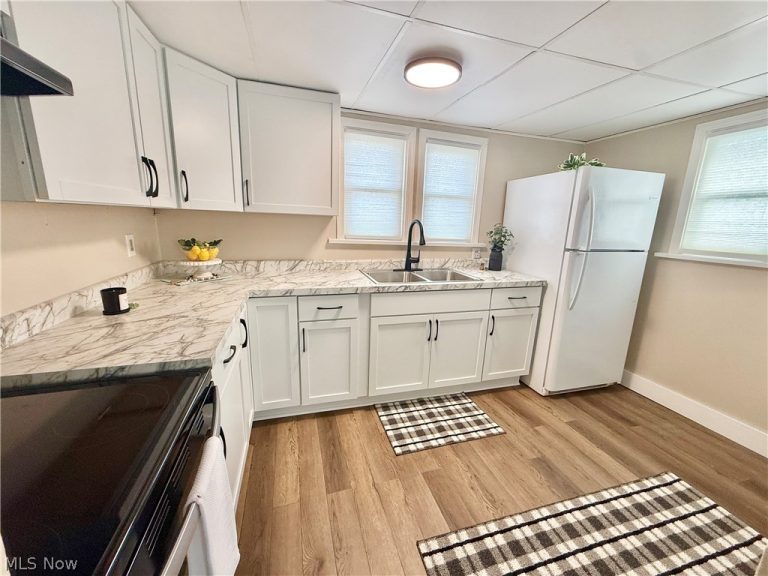 307 Spring Street, Toronto, OH - Photo 5
