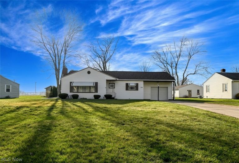 5838 Harter Home Drive, Akron, OH, 44319