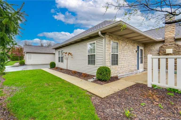 4201 Tannybrooke Lane #4C, Canton, OH - Photo 5