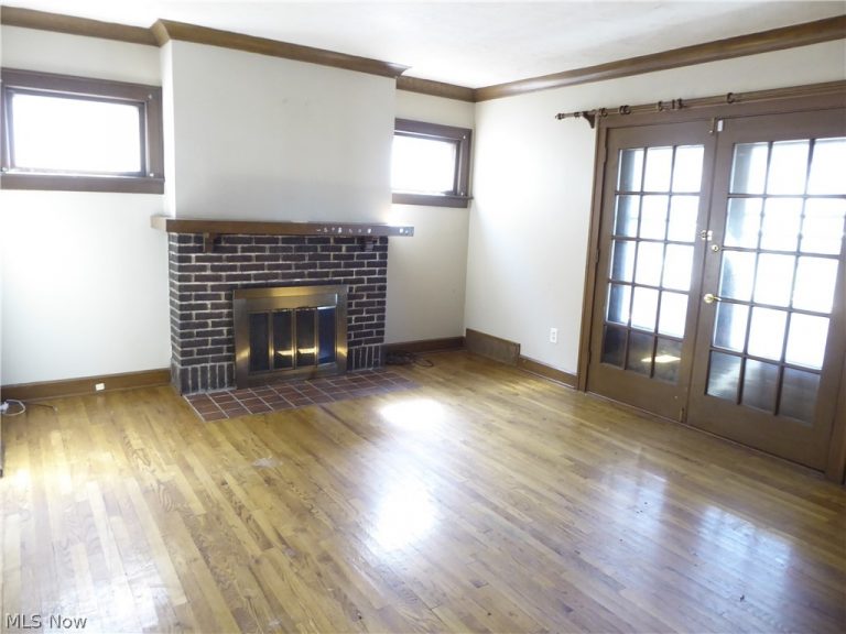 2179 Edgewood Road, Cleveland Heights, OH - Photo 3