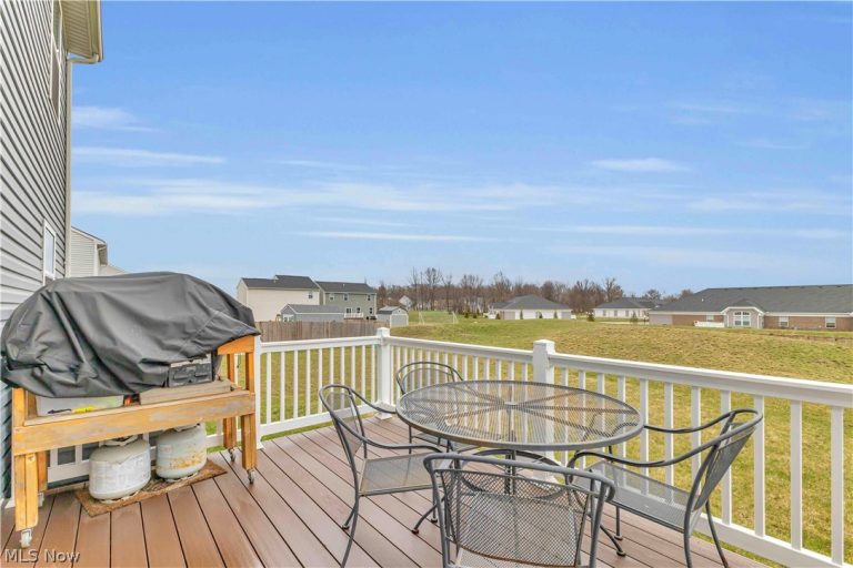 4459 Bellow Drive, Lorain, OH - Photo 5
