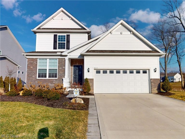 8215 Mustang Lane, Mentor, OH, 44060