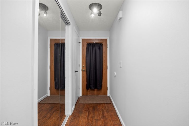 6354 Forest Park Drive, North Ridgeville, OH - Photo 8